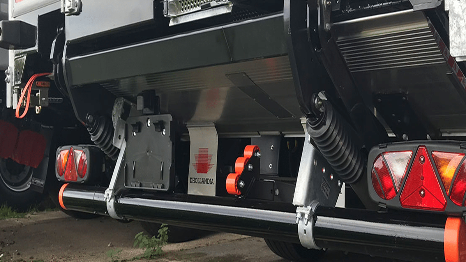 Most Common Dhollandia Parts and When to Replace Them